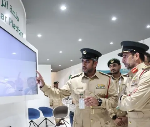 Al-Marri-visits-Dubai-Police-Platform-in-GITEX-12-1665742242171_183d5f98190_large_0